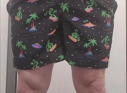 Tryin on Clothes with an Enjoyable Ending.