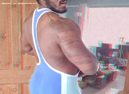 I Think I Like Blue Now, Makes Bulge Look Big