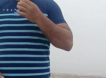 Indian Daddy Takes off His Clothes in Freezing Winter Fog