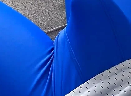 I Get an Erection and Ejaculate When I Feel the Bulge in My Leggings.