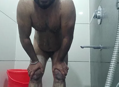 Hot Daady Nude Bathing Show