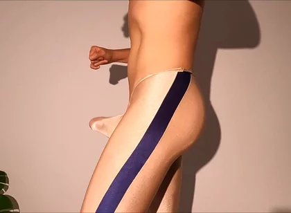I Love These Leggings That Fit the Shape of My Cock.