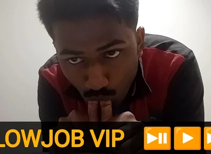 Desi Finger Suck