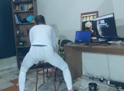 I Cum on Compression Wear