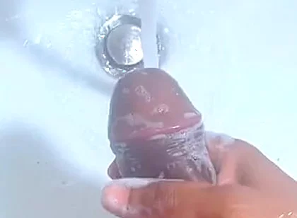 How to Properly Wash Your Dick
