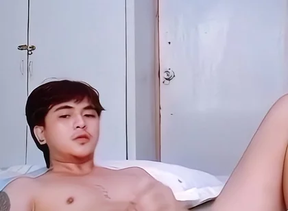 Yuan - Wank Show - Inc. Cum