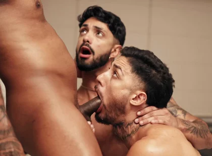 Markin Wolf And Di Carvalho In Hardcore Gay Fetish Threesome With And Black Mangeira