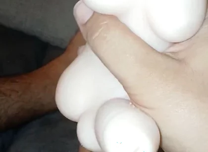 Masturbation Whith a Bixesual Toy.
