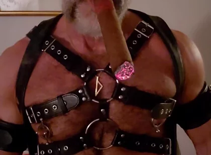Skindad Lighting His Big Ring