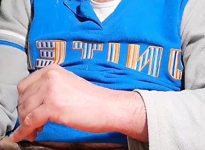 Handjob, Finger in Ass, Feet and Piss!