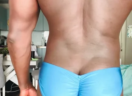 The Size of My Arse Means Stuff Like This Never Really Fits