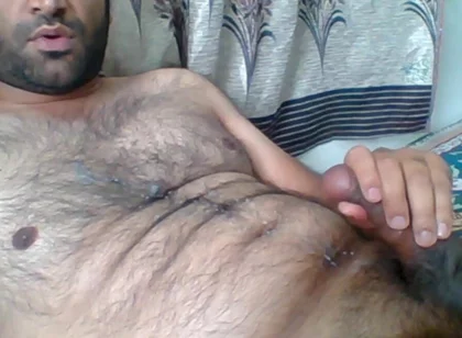 BibearXXX legs wide open