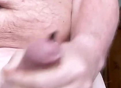 Andreas Penetriert Seinen Penis
