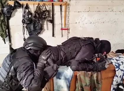 3 german swat cops cuming