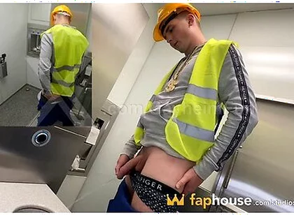Young Cute Ondrej Seno Persuaded To Suck Cock