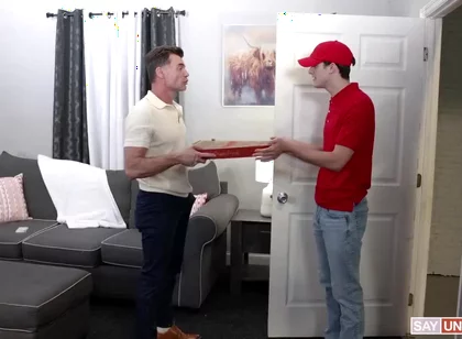 When pizza delivery boy mess up