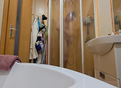 My Friend Let Me Take a Shower at Her Bathroom. She Has No Idea That I'm Filming Myself Doing It.