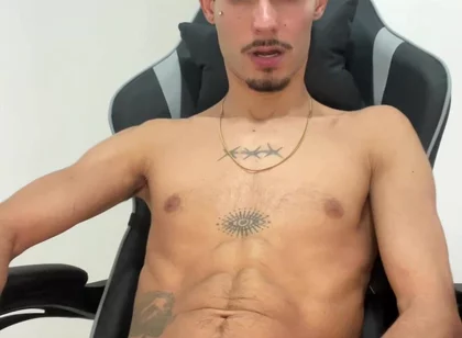 Young Hairy Man Cumming a Lot