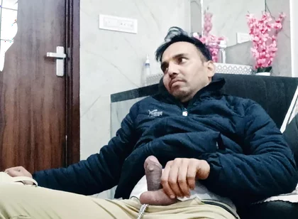 Aisain Daddy Uncle European American Daddy Indian Army Man Desi Man Uncle