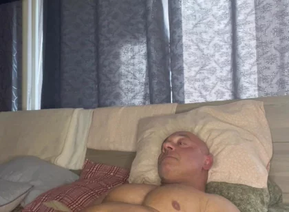 Long Wank From Bodybuilder Mr Guru. Jerk off