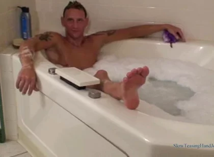Valentino - Bath