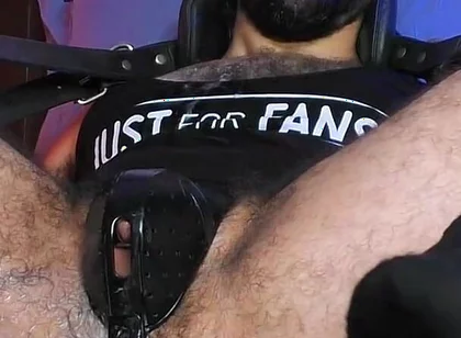 Ricky Cage February 2026 Live Cam Show - Tech Jock Wearing Cap and Socks Gets Machine-pounded