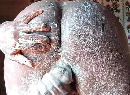 Sweet Sensual Masturbation and Cumshot