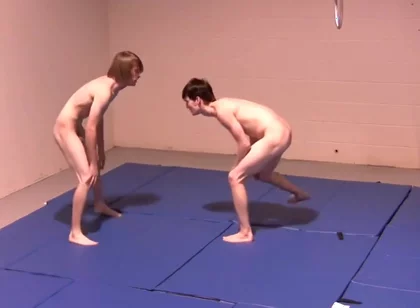Strip Wrestling - Chapter 3