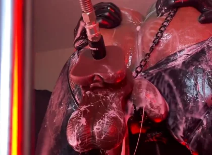 Intense Creamy Fuck on the Butt Machine - Gaping and Farting Bubbles