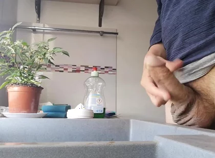 Kitchen Sink Jerkoff