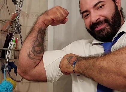 Sleeve Ripping