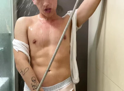 Take a Shower with Me