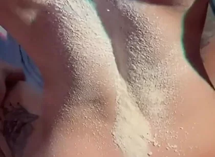 Body and Flour Art That Fascinates