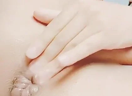 Well-protruding Ass Lips