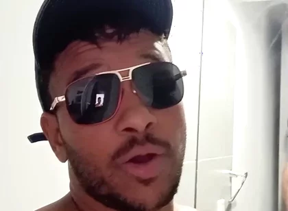Black Dick at the Badroom