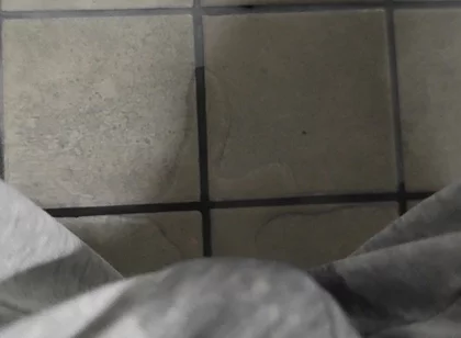 Got so Exited Peeing My Self That My Legs Started to Shake
