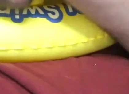 The yellow float