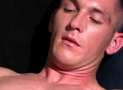 Ripped Young Scaffolder - Billy Roberts Solo