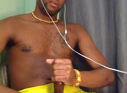 Kennie Jai Jerks off on Webcam in Sexy Shorts