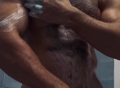 I Use Old Spice Shower Gel to Stay as Great