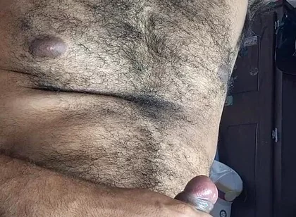 Hairy Giant Man Big Cumshow