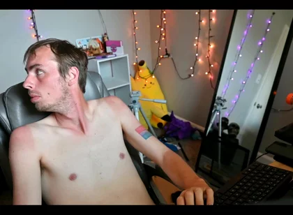 Jerking off While My Bladder Fills