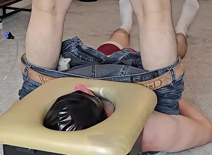Desperate for My Sweaty Ass