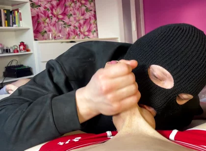 Foot Massage and Cock Sucking for a Young Guy