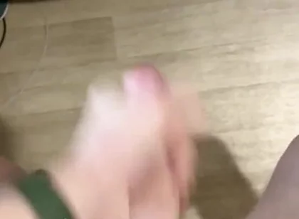 Solo Cumming. Big Load and Huge Mess