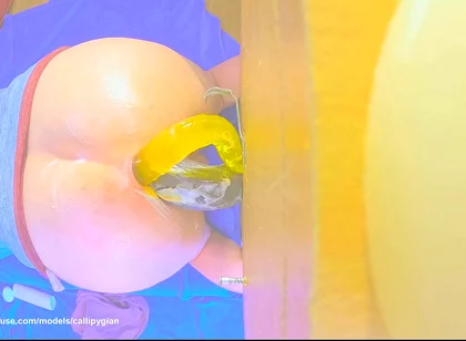 Trying 2 Dildos at Once 2