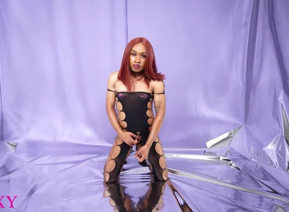 Petite Black Crossdresser Jerks & Cums