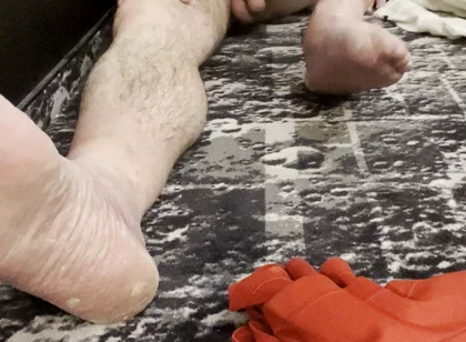 Coach Karl's Bare Feet Bare Balls [8893]
