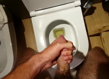 I'm a Virgin, Horny Af and Craving a Cocksucker to Blow Me. Would You Make Me Cum?