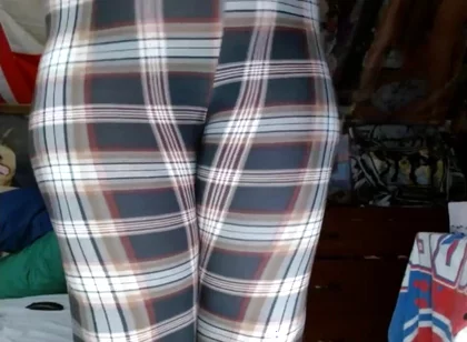 Fat Sissy Cosmicjones88 Shakes Big Ass in Leggings and Without